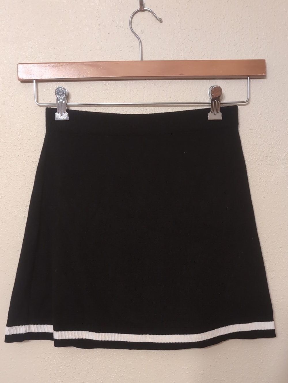 Sincerely Jules Black A-Line Knit Skirt with White Hem Stripe S